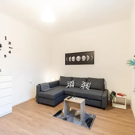 Studio'S Nest - Close To Metro And Linate Airport-3